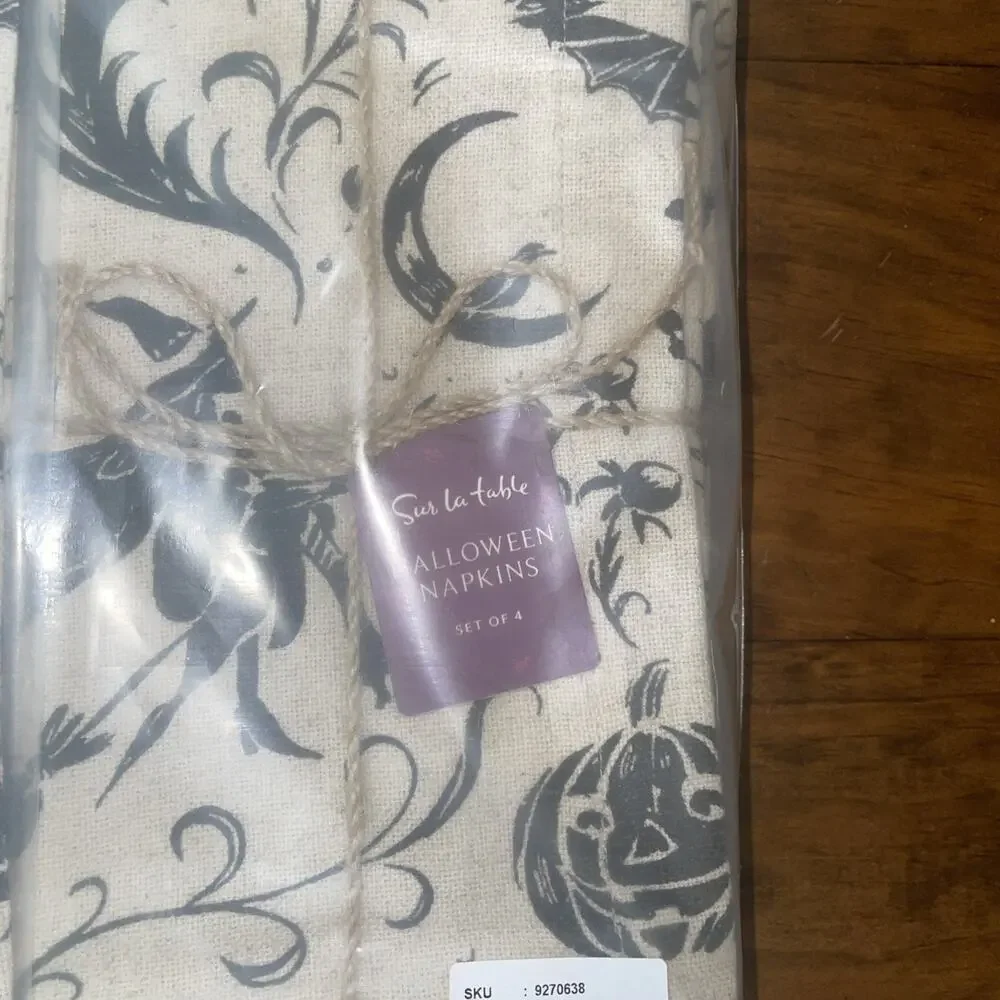 Sur La Table Halloween Napkins, Set of 8 NEW